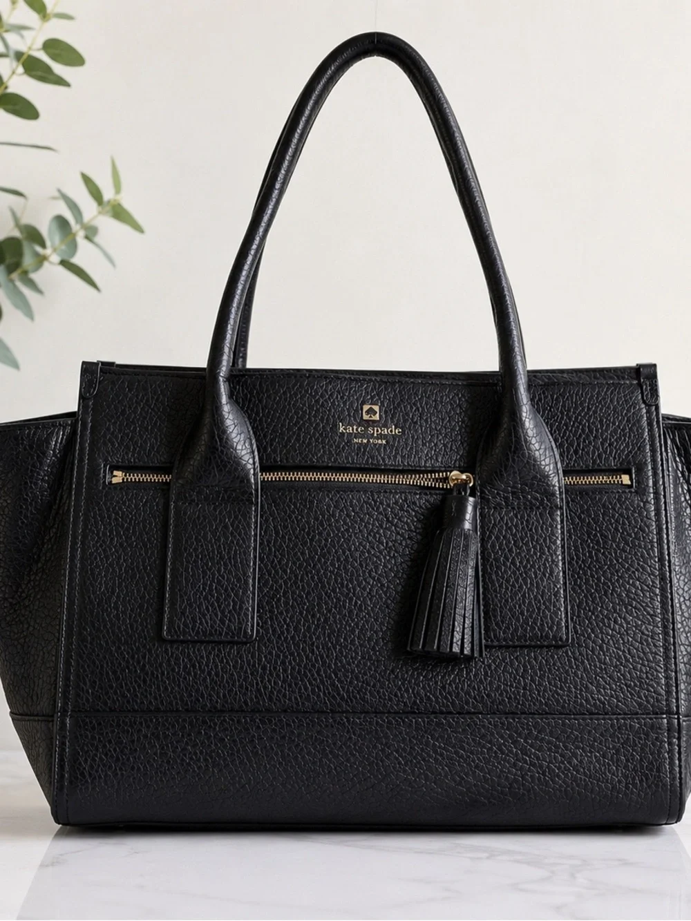 Kate Spade New York Southport Avenue Oden Pebbled Leather Tote Black Tassel - Picture 1 of 10